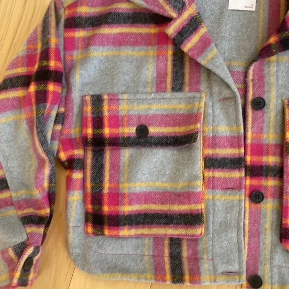 SO plaid flannel shacket.  NWT size small. - Picture 2 of 6